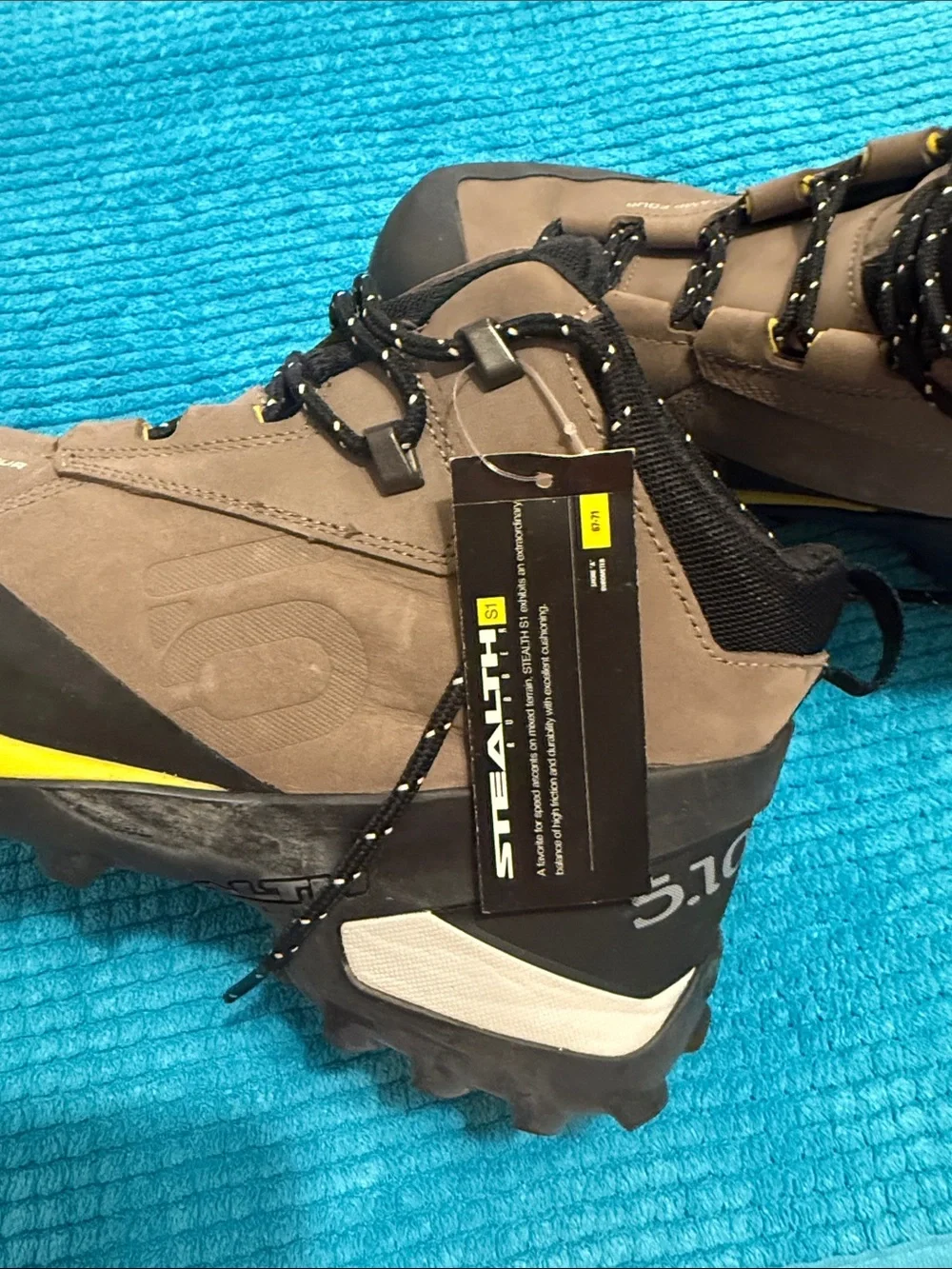 Men's Size 10 5.10 Five Ten Brown/Yellow Camp Four Mid Trail Hiking Shoes NEW